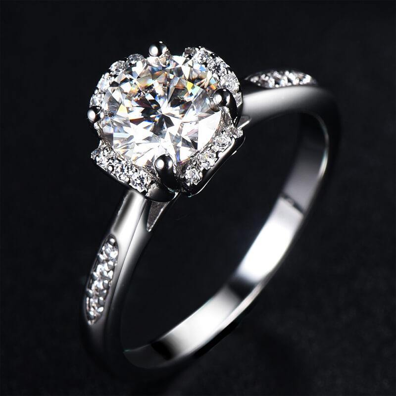 Moissanite Fashion Flower Side Stone Sterling Silver Wedding Ring