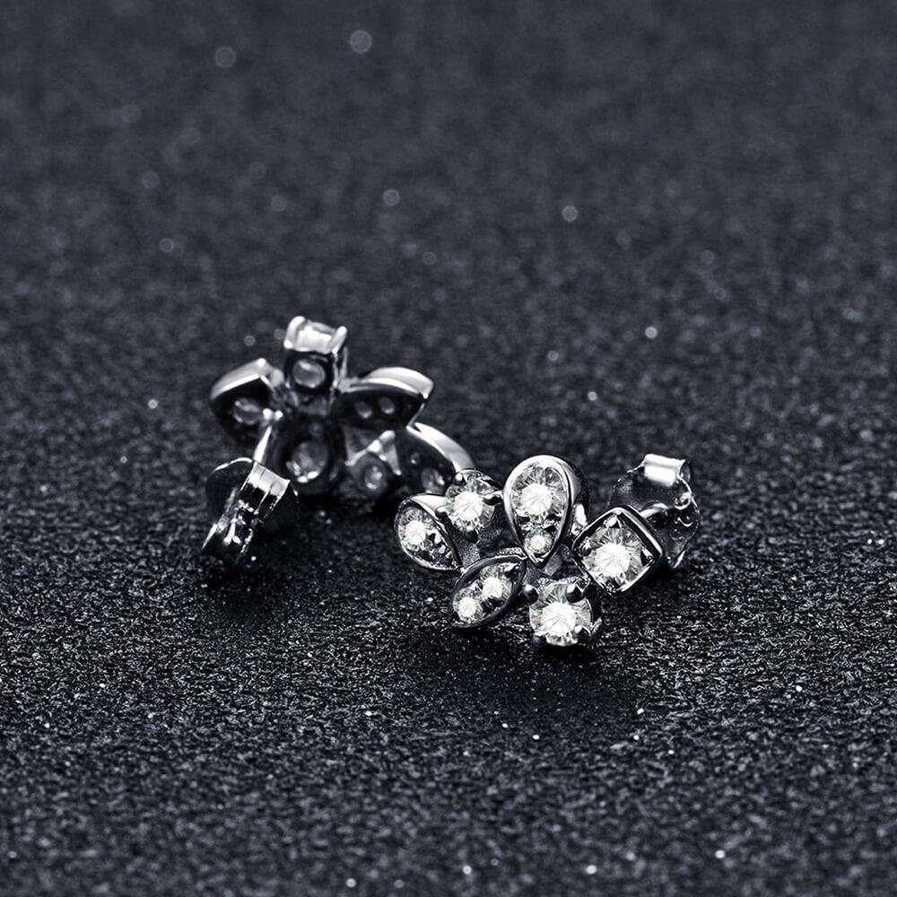 Moissanite Series Luxury Sterling Silver Stud Earrings