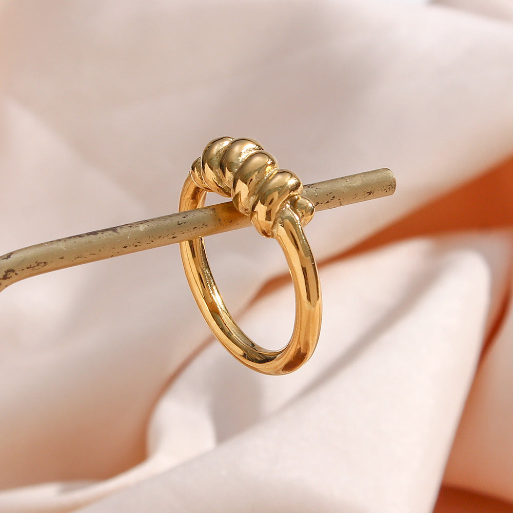 Lacrima Gold Ring