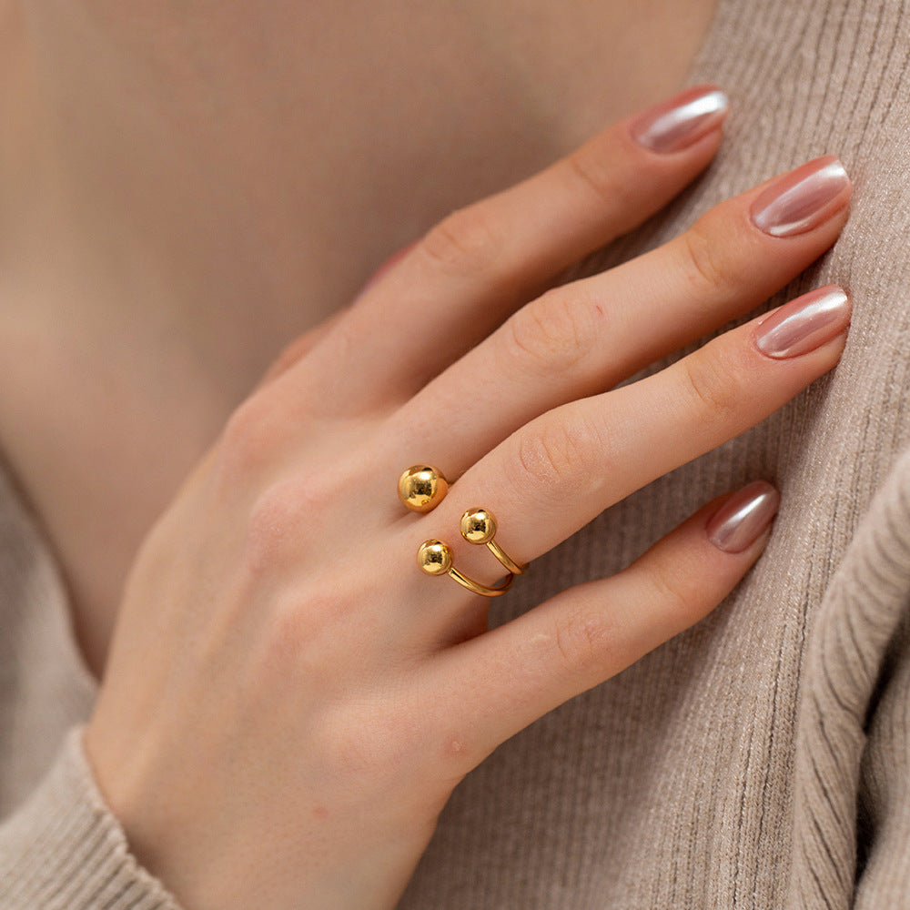 Petunia's Orbit Gold Ring