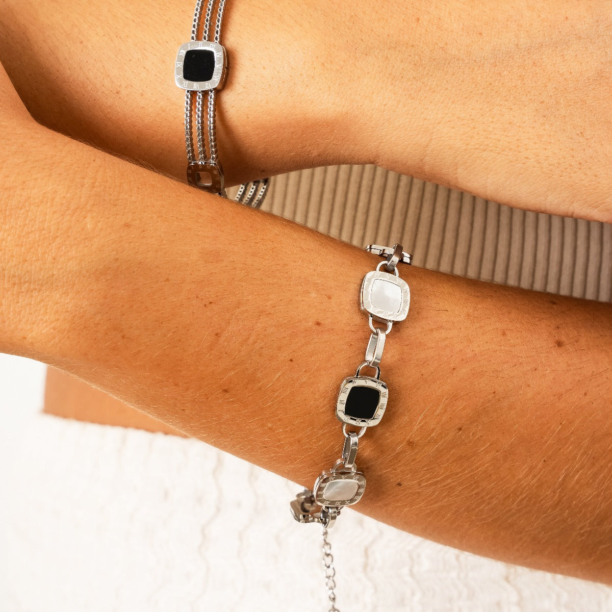 Squared Monochrome Clip Chain Bracelet - Silver