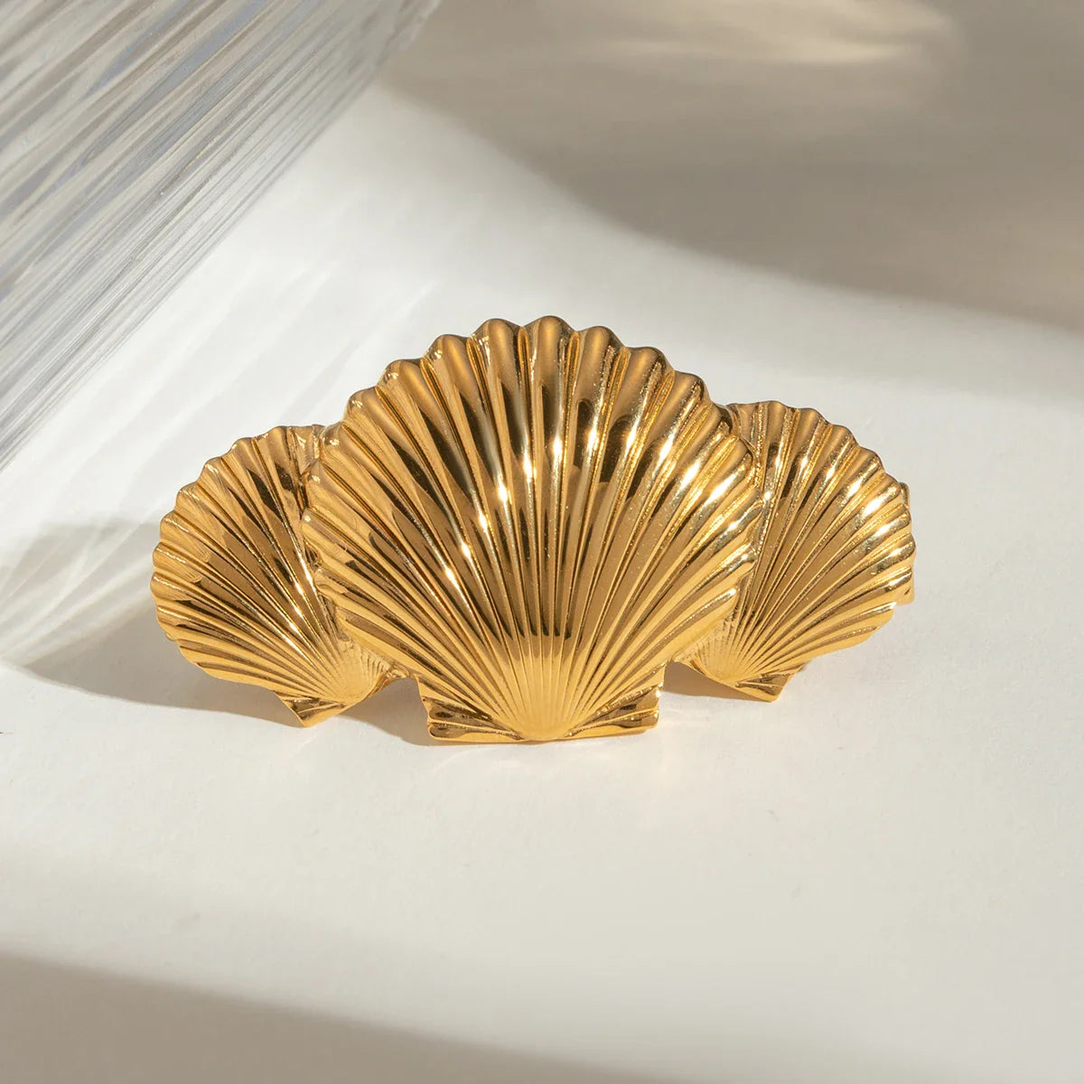 Tidal Sea Shell Gold Hair Clip